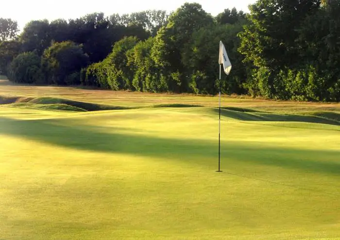 Calcot Park golf course