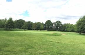 Cambridge Lakes golf course