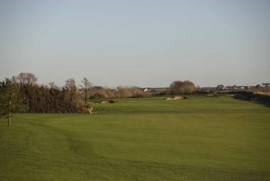 Roserrow Golf & Country Club