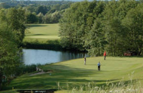 Woodlake Park Golf & Country Club