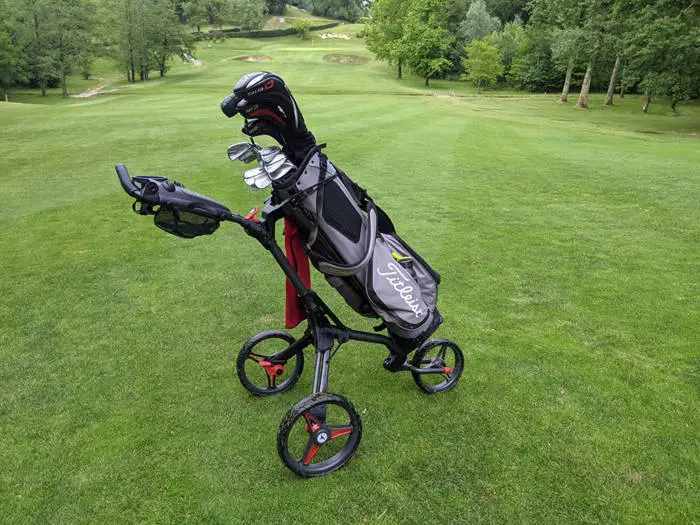 Motocaddy Cube Golf Trolley on the golf course