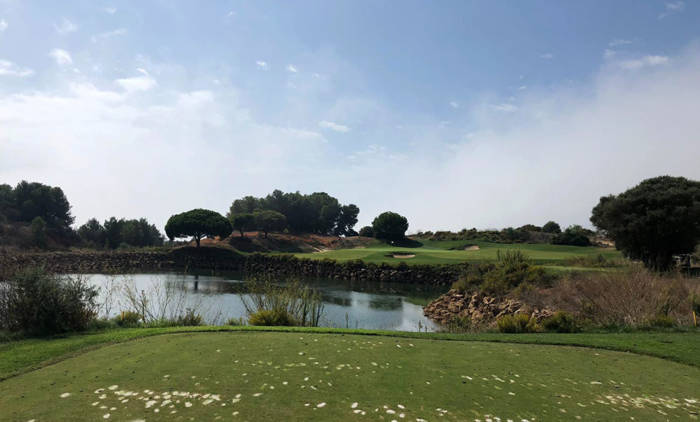 A par 3 over water