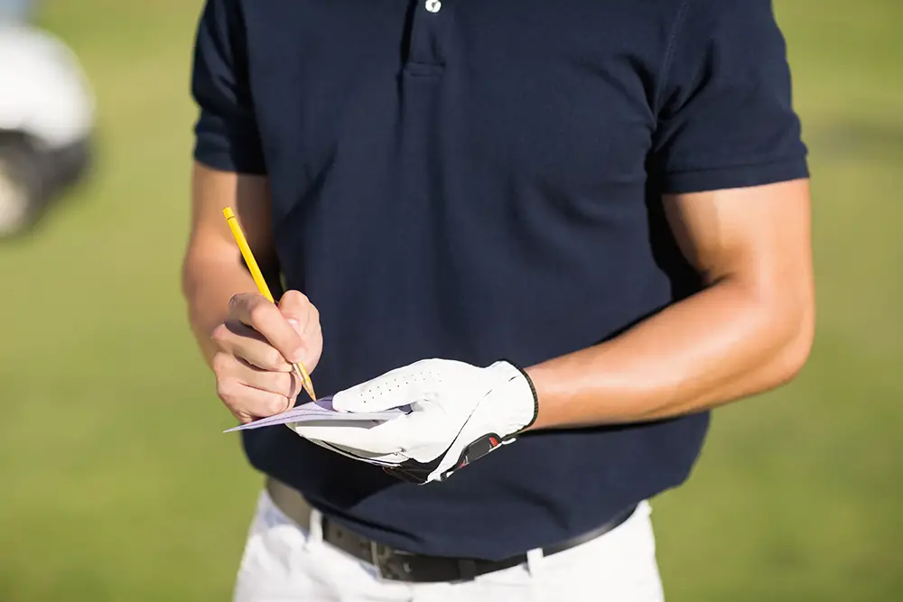 how-to-keep-score-in-golf-the-basics-explained-go-golf